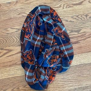 Women’s Chicago Bears Infinity Scarf